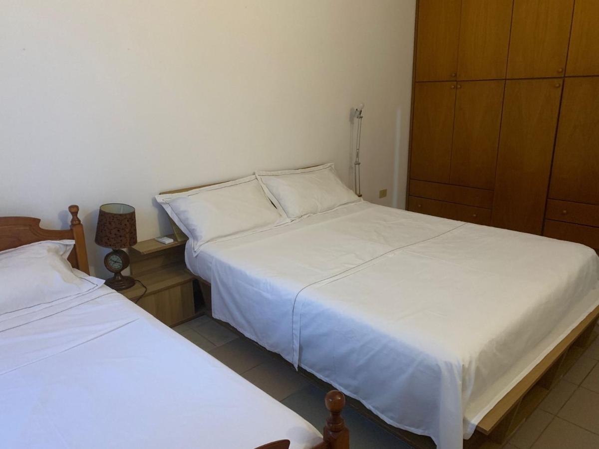 Apartement City Center Berat Buitenkant foto